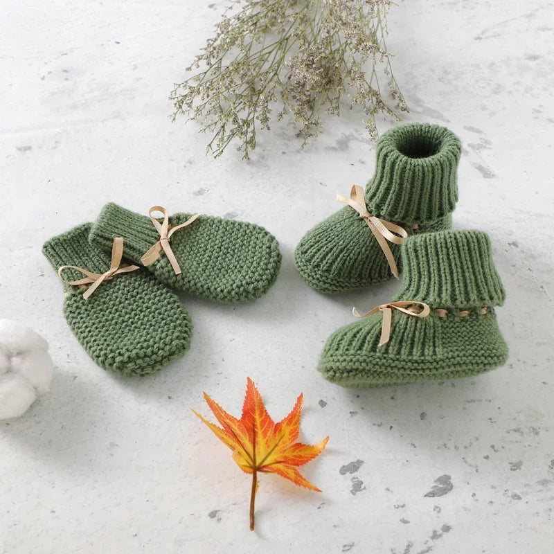 Unisex Onesie Set Onesie+Boots +Mitten and Hat 4PC